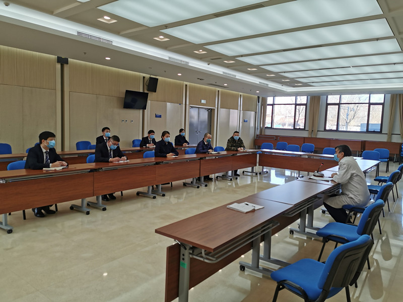 行政黨支部落實(shí)“四方責(zé)任”進(jìn)一步強(qiáng)化疫情防控工作培訓(xùn)